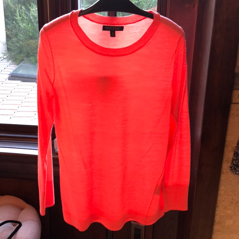 Banana republic orange sweater